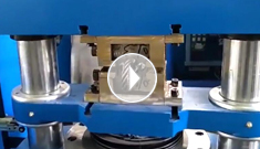 客戶自帶貴州巨龍鋼絲繩，來辰力集團工廠驗收鋼絲繩壓套機